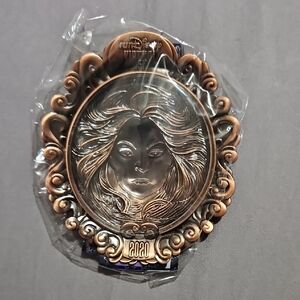 Bronze Run Disney 2020 Madame Leota Medal
